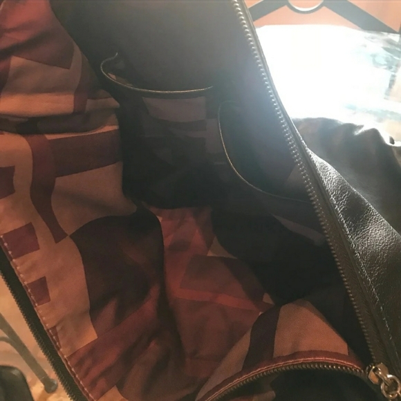 Kooba - Picture 5 of 8